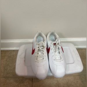 Women sneakers/Grade School